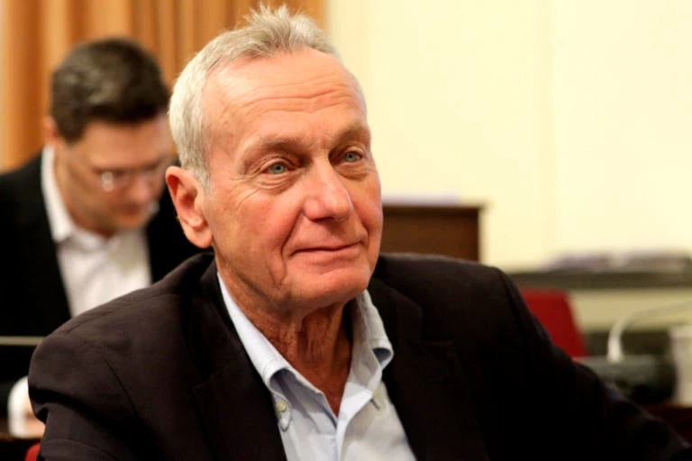 Σγουρίδης: Όταν έρθει η συμφωνία αν δεν πάμε με 180, θα ρίξουμε την κυβέρνηση (βίντεο)